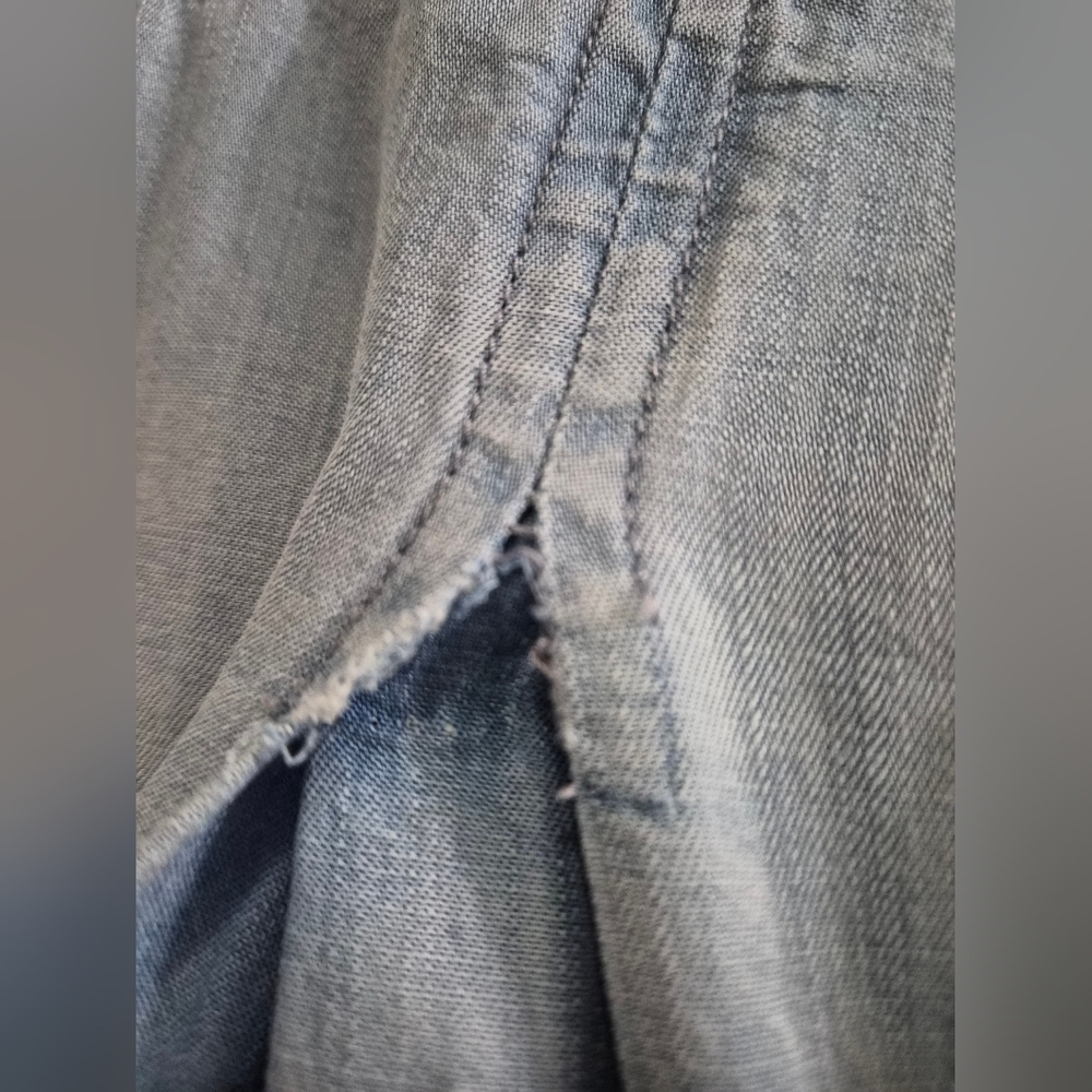 Chelsea & Violet Denim Chambray Button-Up Top, size Medium - Picture 5 of 5